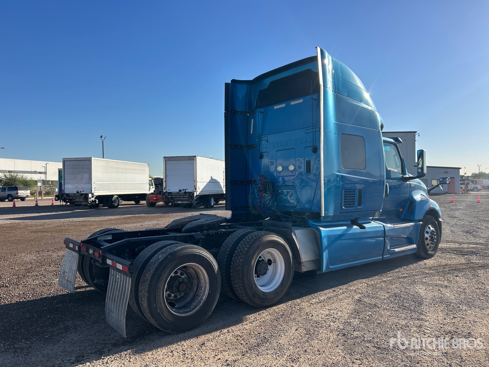 General Appearance with Image, coin arrière droit