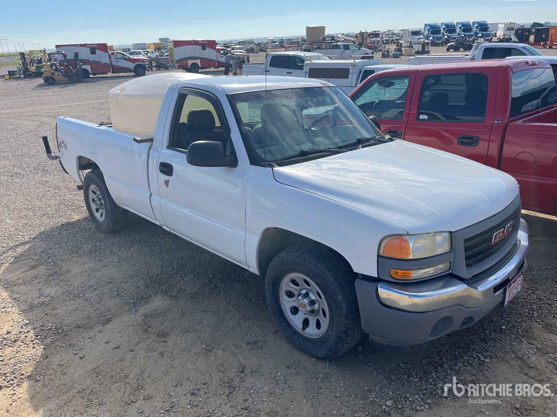 General Appearance with Picture, Right Front Corner