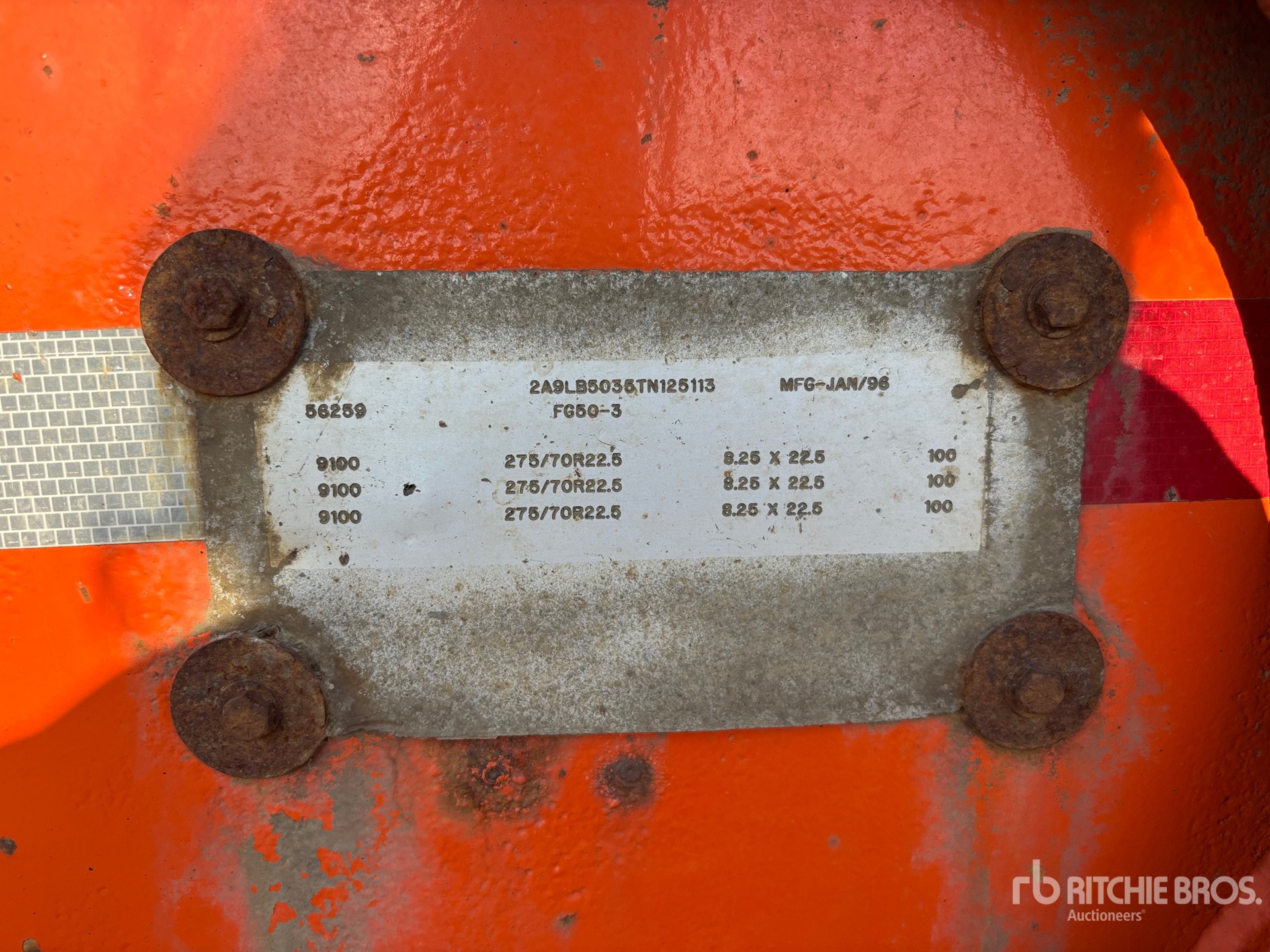 General Appearance with Numéro de série/Numéro d'identification du véhicule automobile