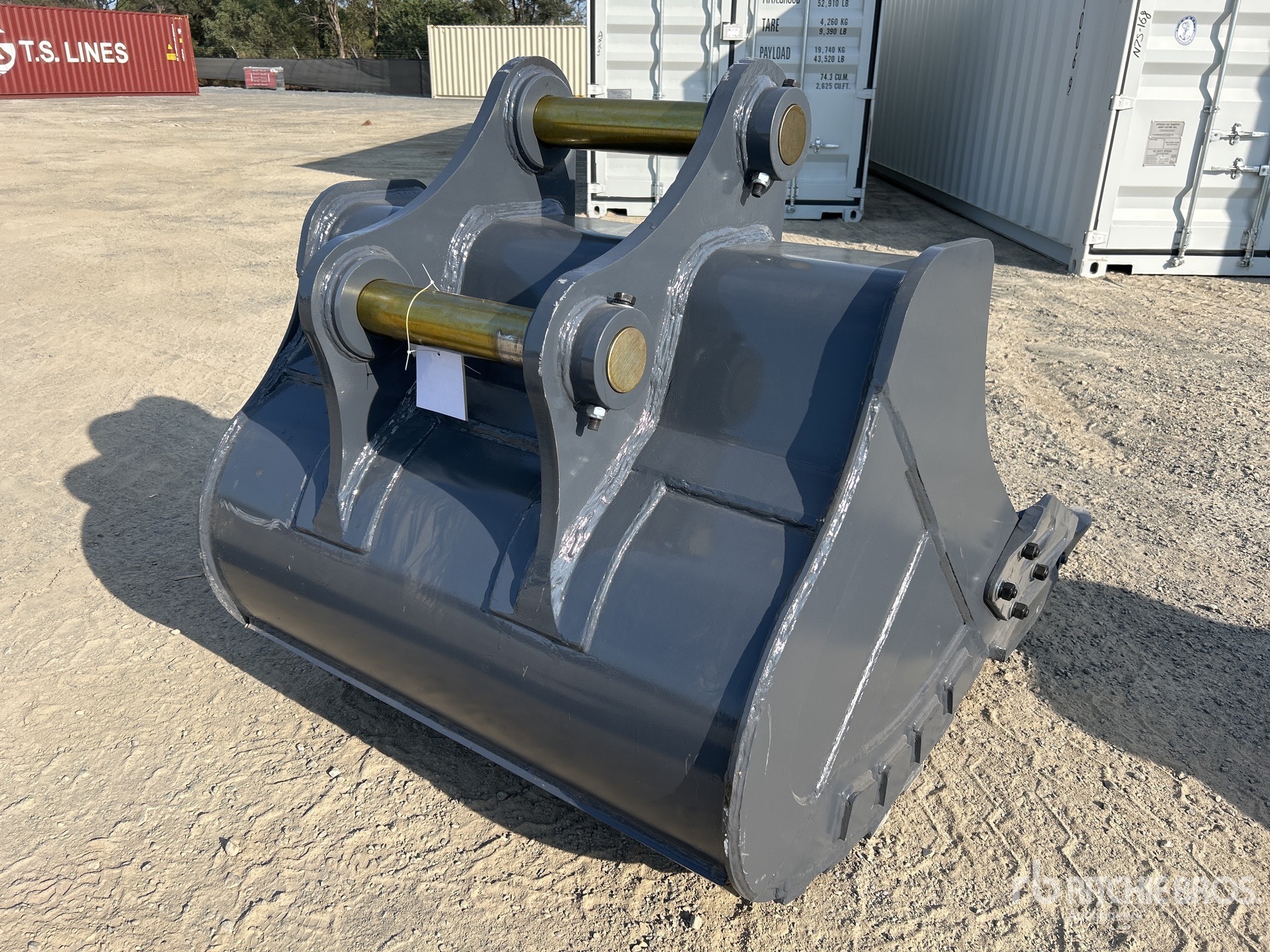 General Appearance with Picture, Right Rear Corner