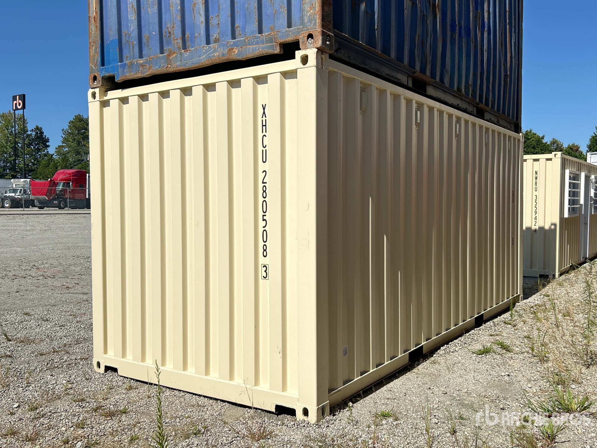 General Appearance with Picture, Right Rear Corner
