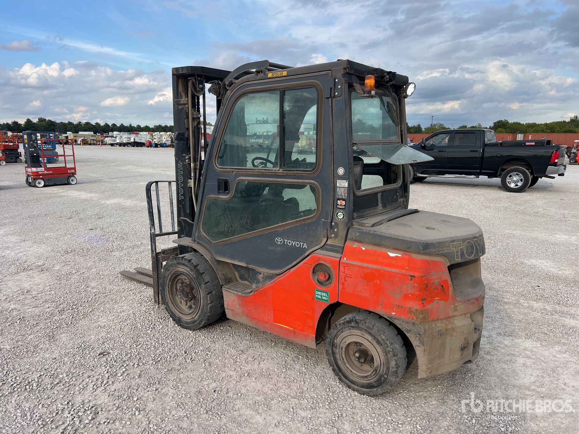 General Appearance with Picture, Left Rear Corner