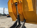 Hydraulics with 
