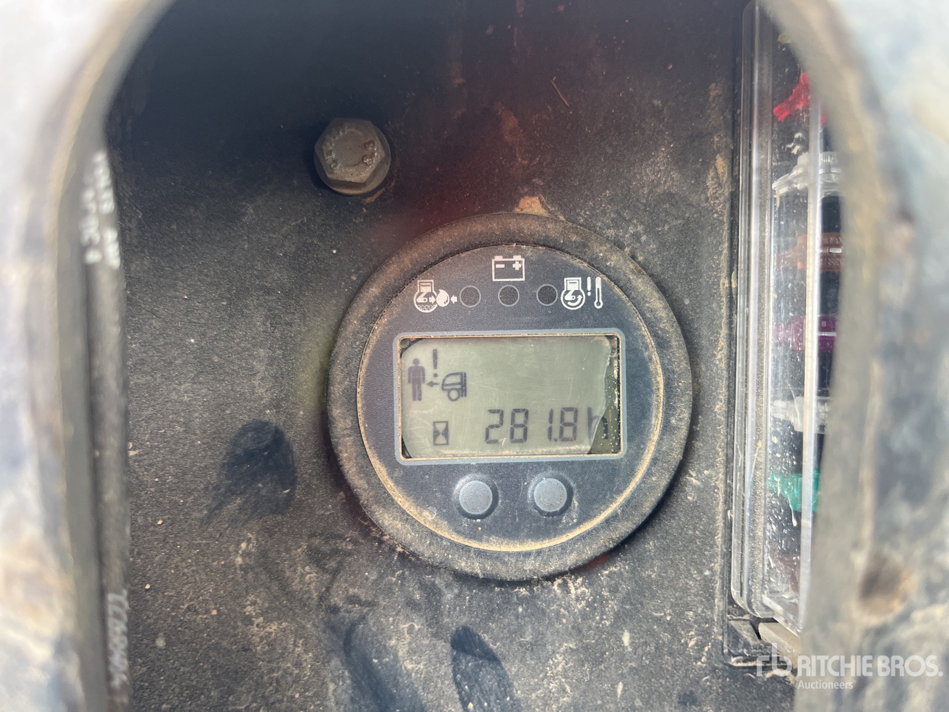 General Appearance with Hour Meter / Odometer