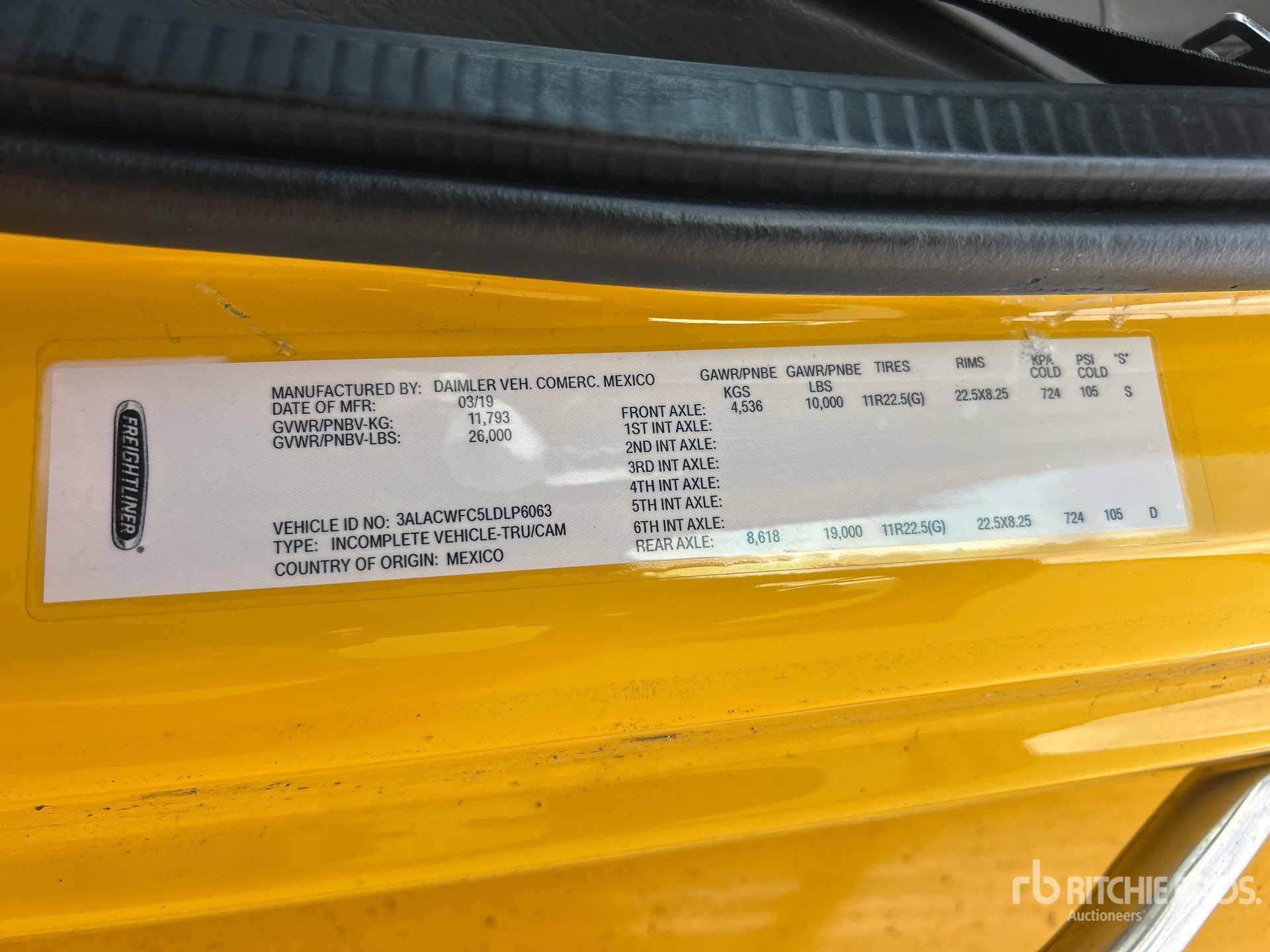 General Appearance with Serial Number / VIN