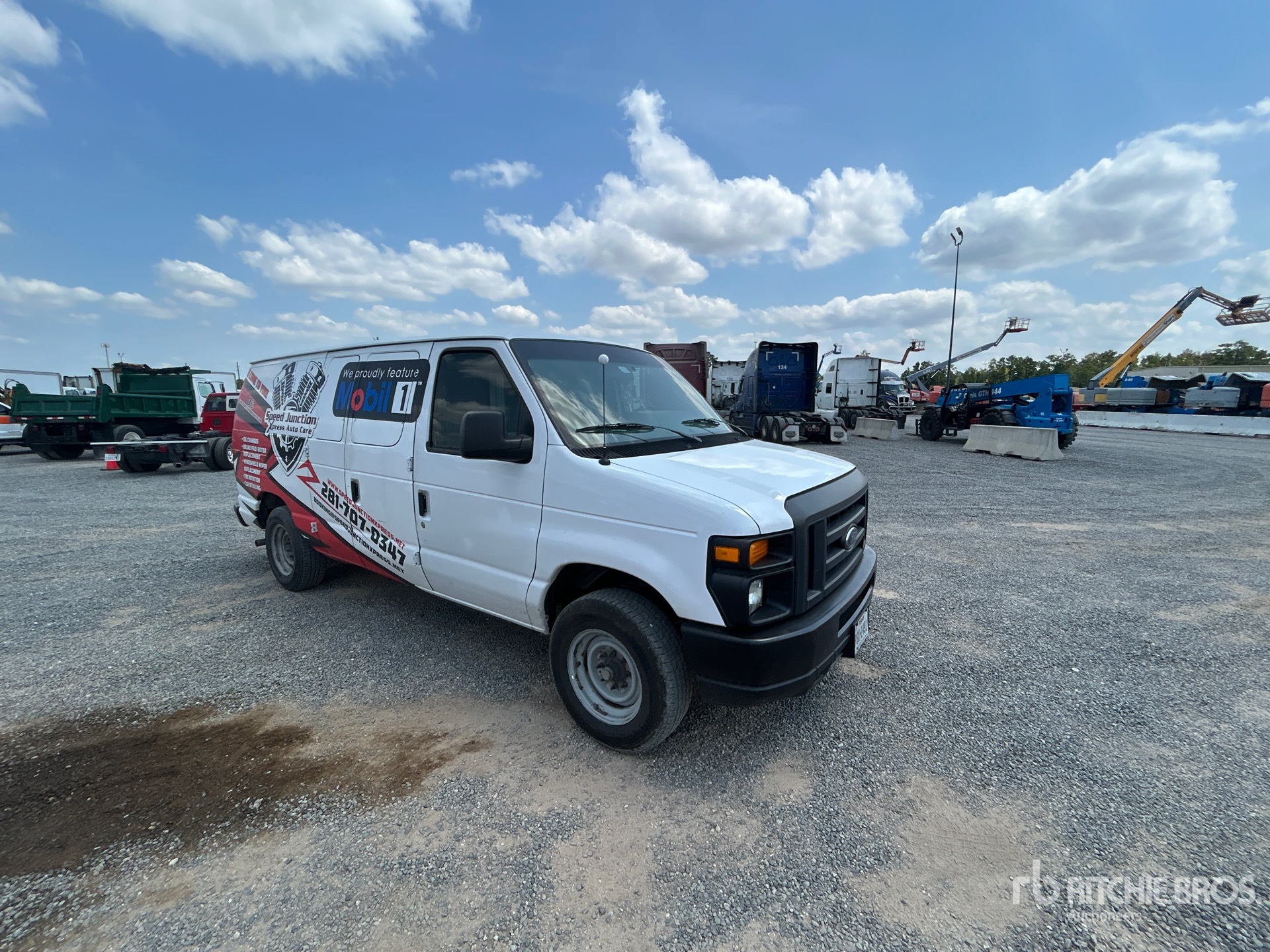 General Appearance with Picture, Right Front Corner