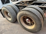 4 dessous de caisse - Camion with 
