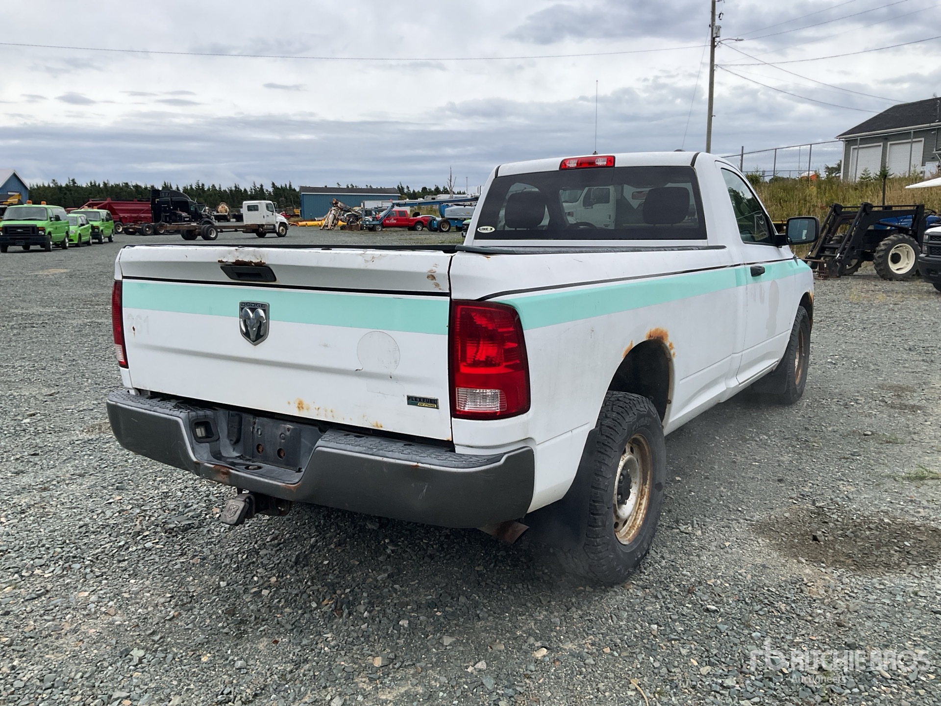 General Appearance with Picture, Right Rear Corner