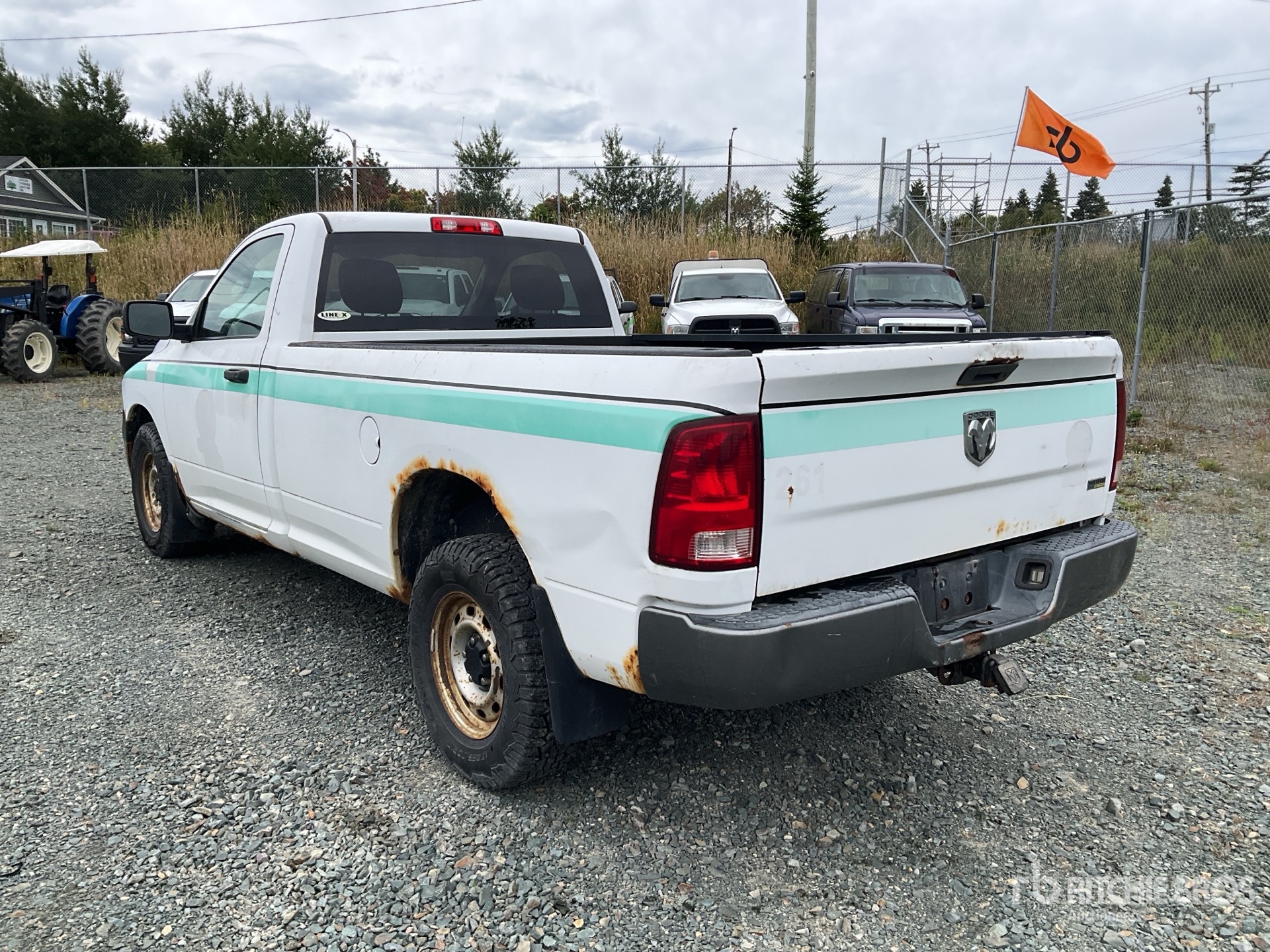 General Appearance with Picture, Left Rear Corner