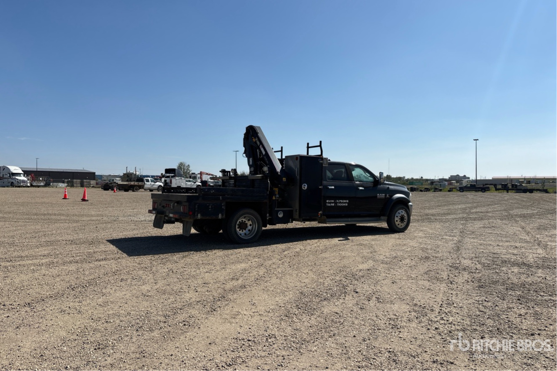 General Appearance with Picture, Right Rear Corner