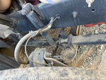 4 Underbody - Truck with 