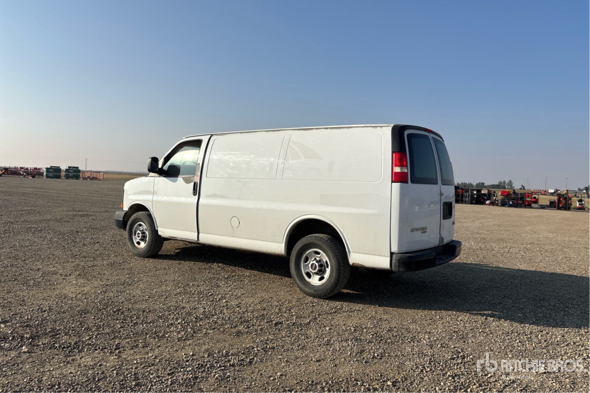 General Appearance with Picture, Left Rear Corner