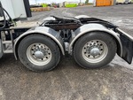 4 Underbody - Truck with 