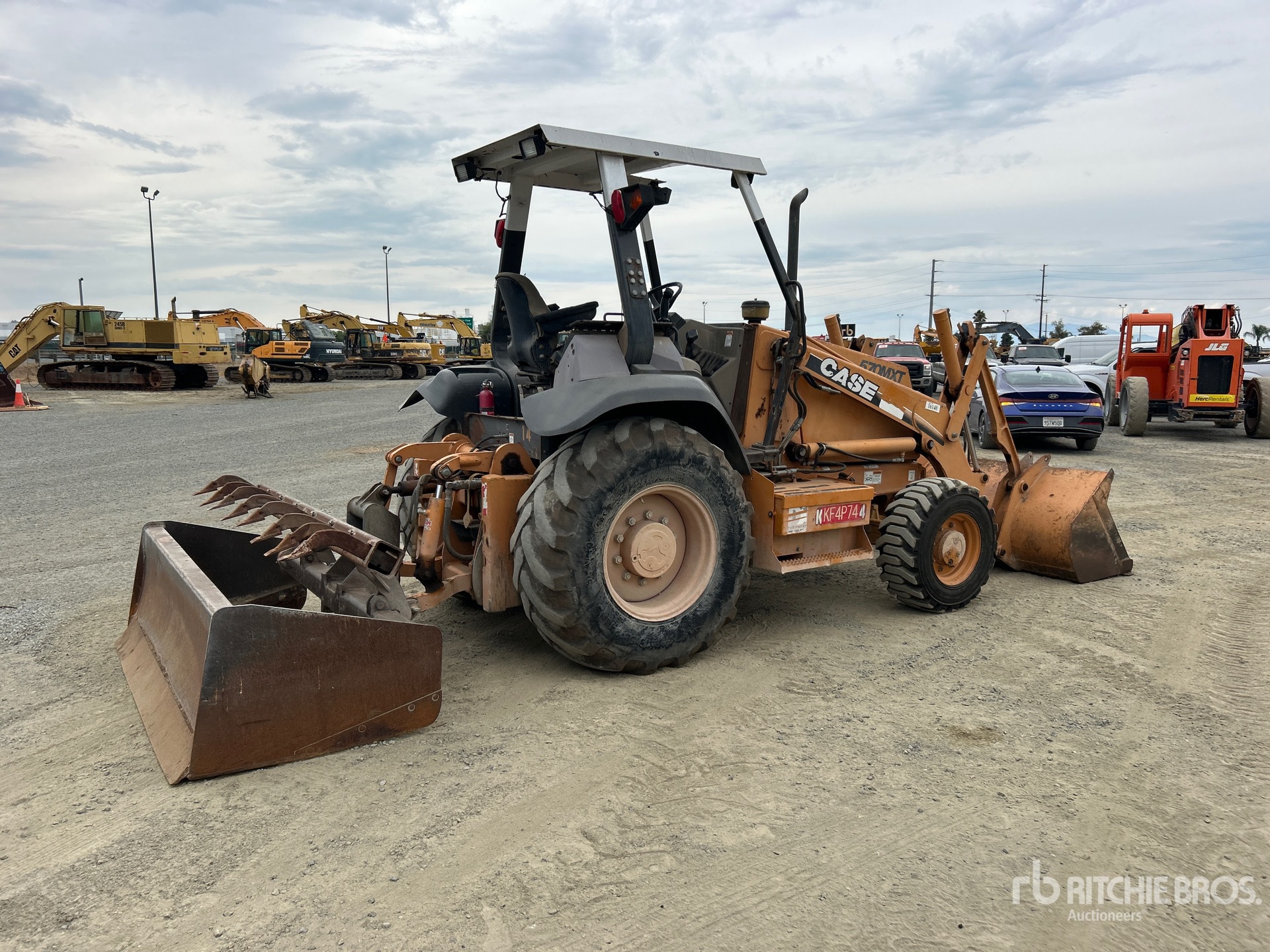 General Appearance with Picture, Right Rear Corner