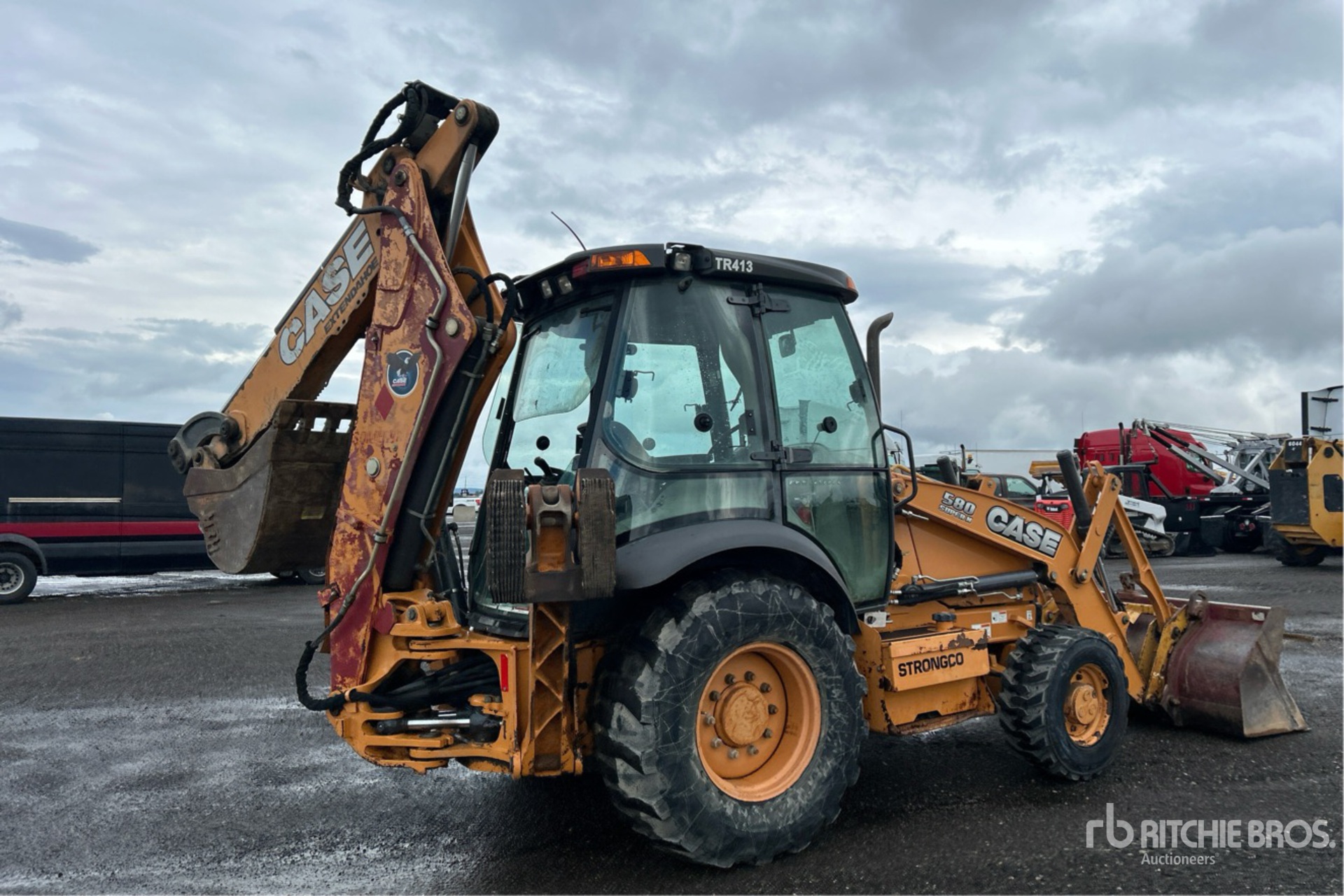 General Appearance with Picture, Right Rear Corner