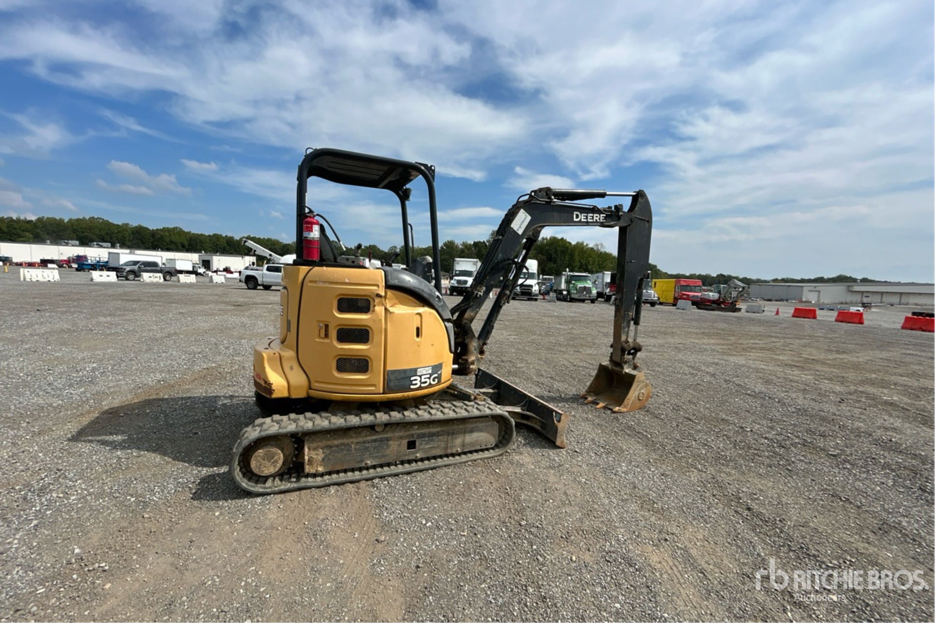 General Appearance with Picture, Right Rear Corner