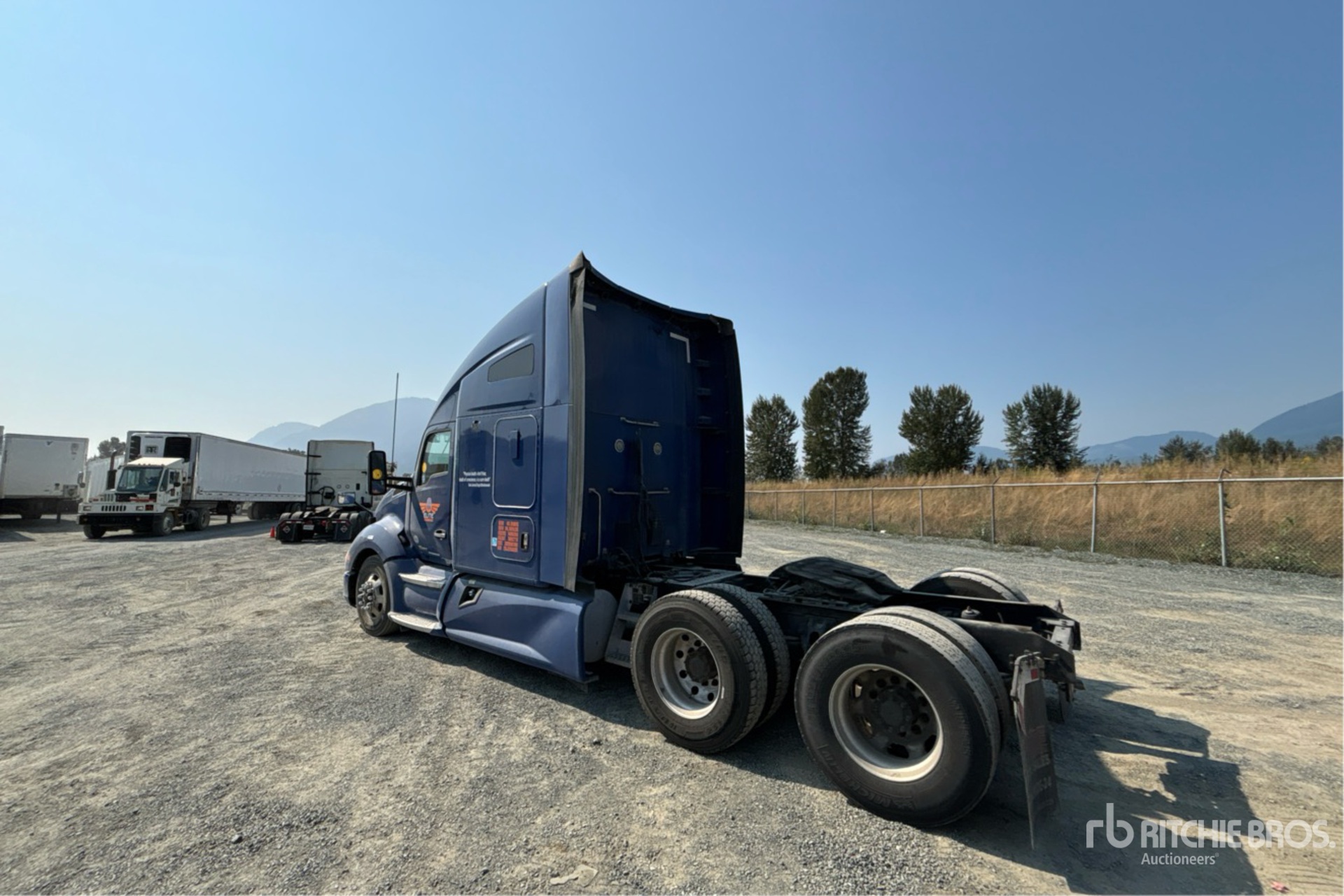 General Appearance with Picture, Left Rear Corner