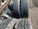4 Underbody - Truck with 