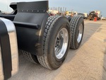 4 Underbody - Truck with 
