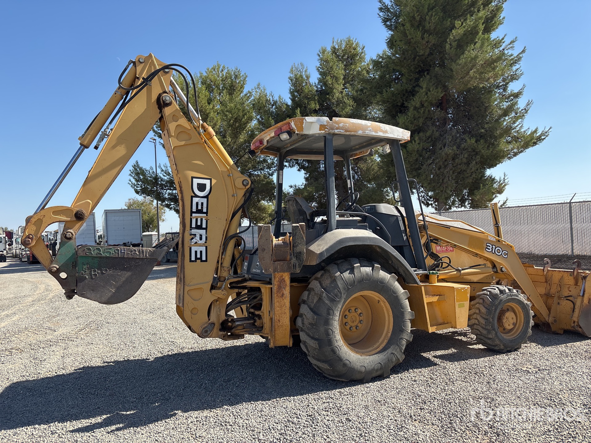 General Appearance with Picture, Right Rear Corner