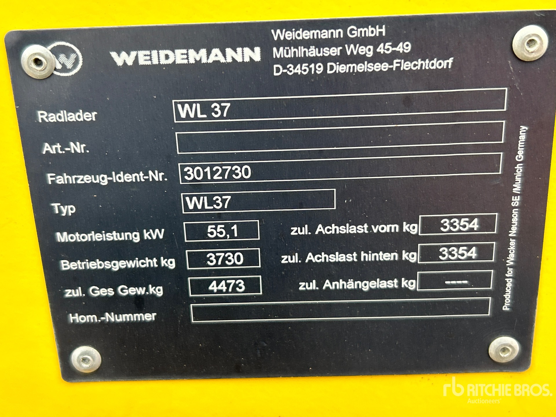 General Appearance with Serial Number / VIN
