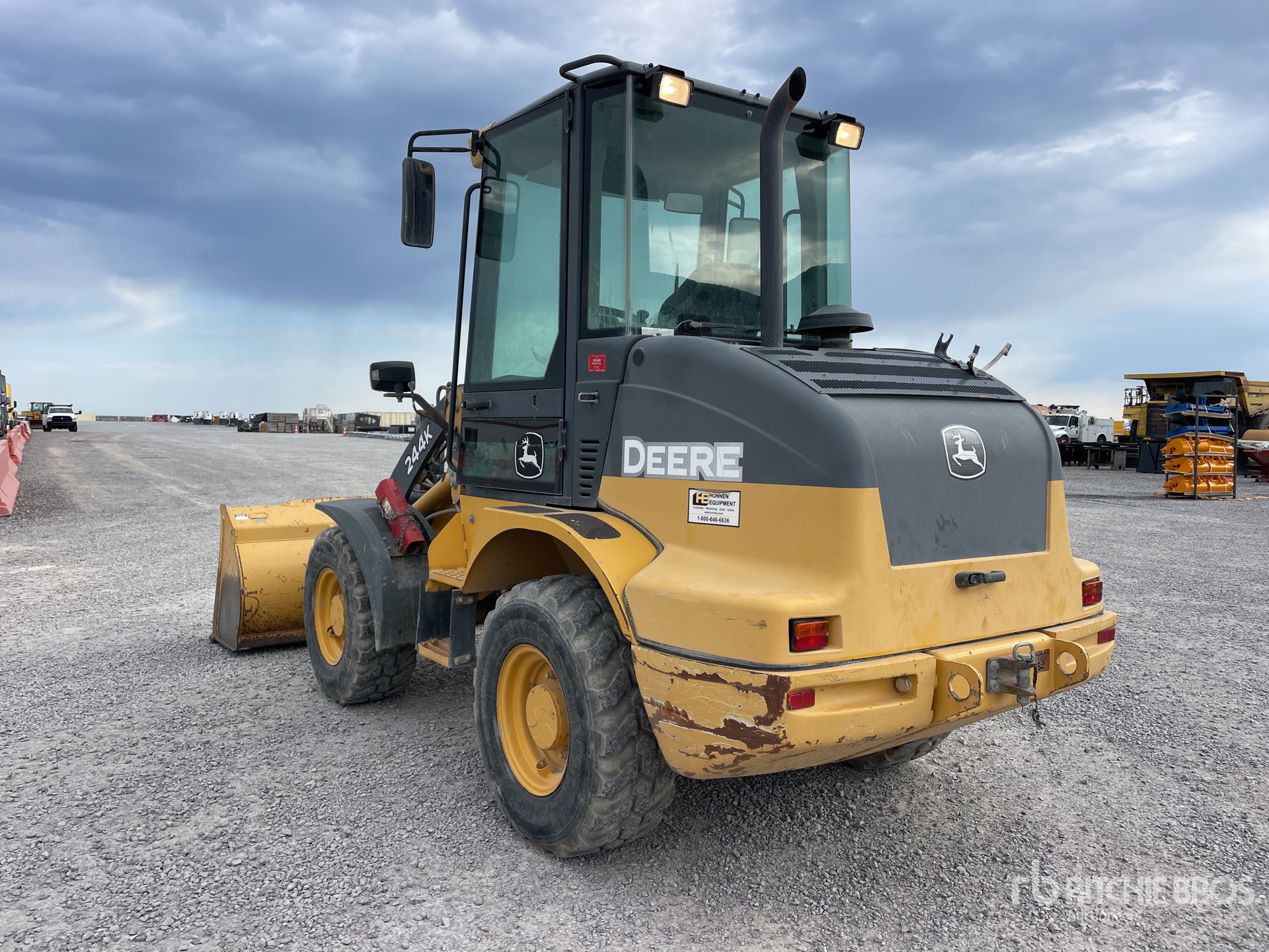 General Appearance with Picture, Left Rear Corner