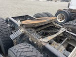 4 Underbody - Truck with 