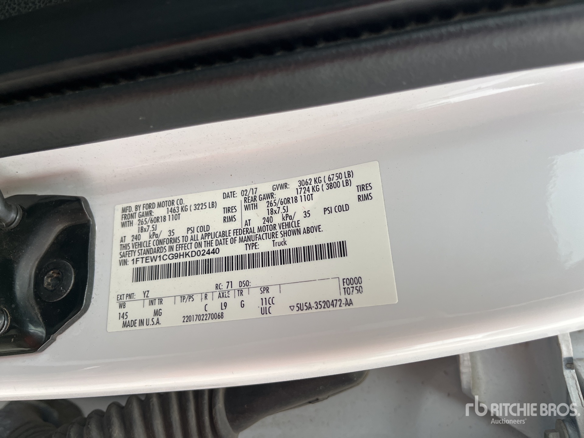 General Appearance with Serial Number / VIN