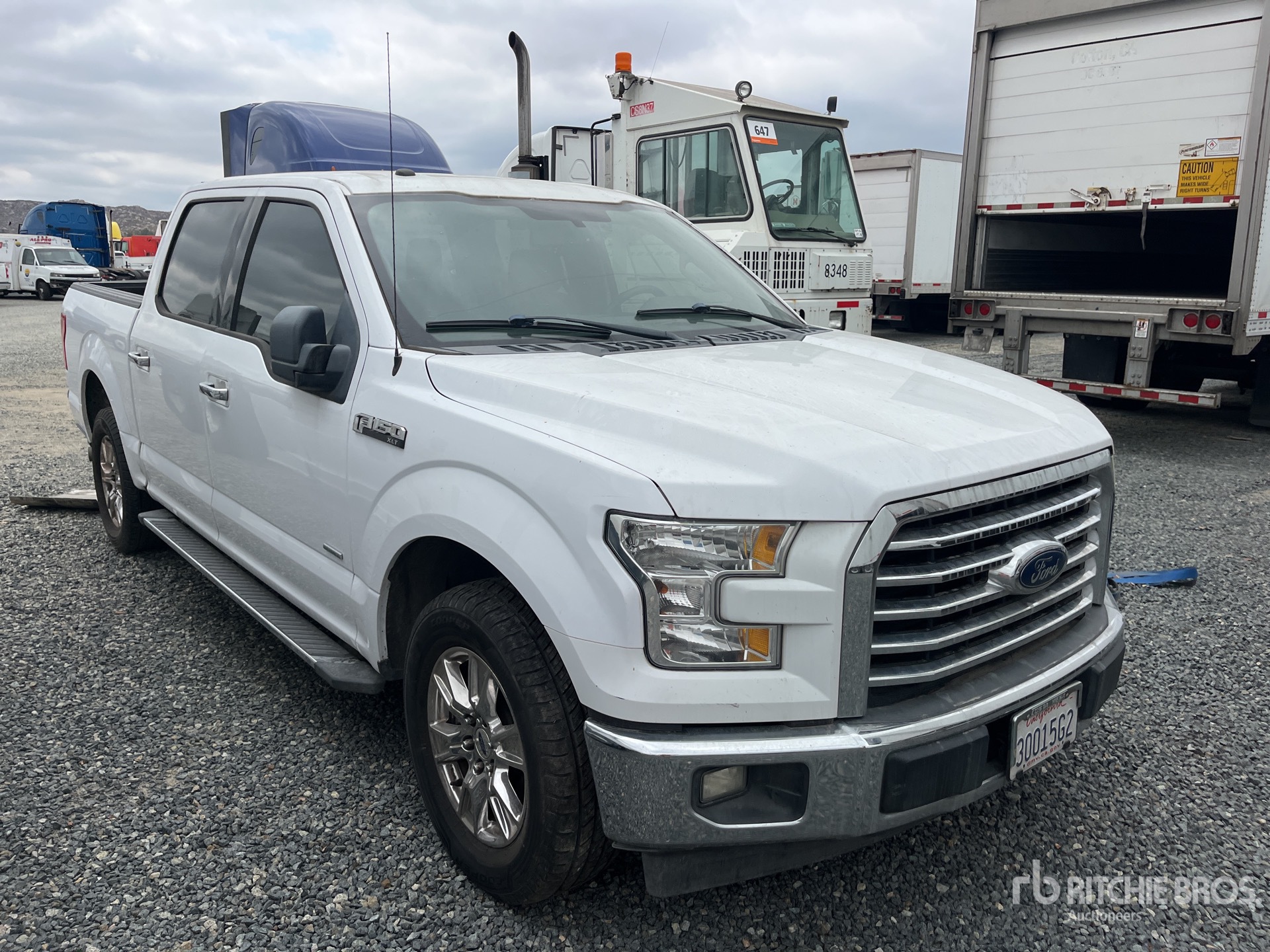 General Appearance with Picture, Right Front Corner