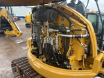 Hydraulics with 