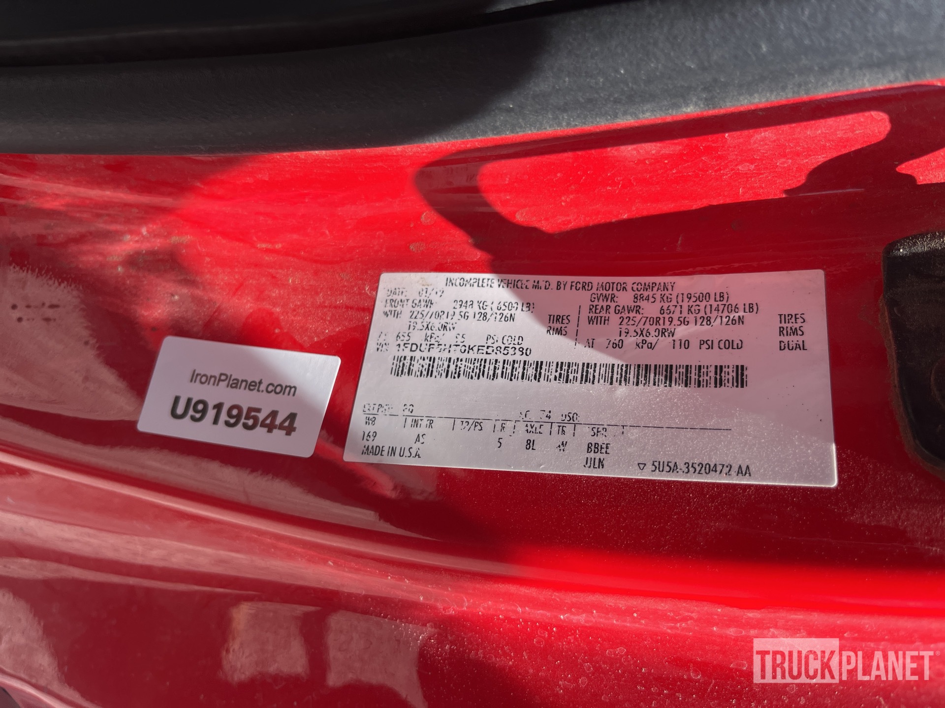 General Appearance with Serial Number / VIN