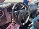 Cab with Elementy sterujące układem sterowania