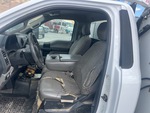 Cab with Seats/armrests