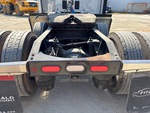 4 Underbody - Truck with 