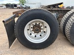4 Underbody - Truck with 