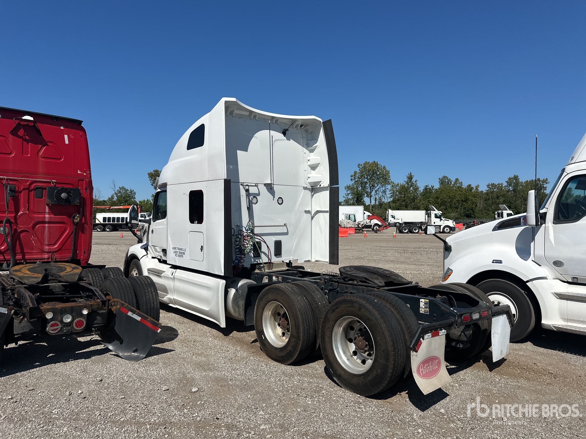 General Appearance with Picture, Left Rear Corner