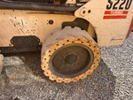 Undercarriage with 