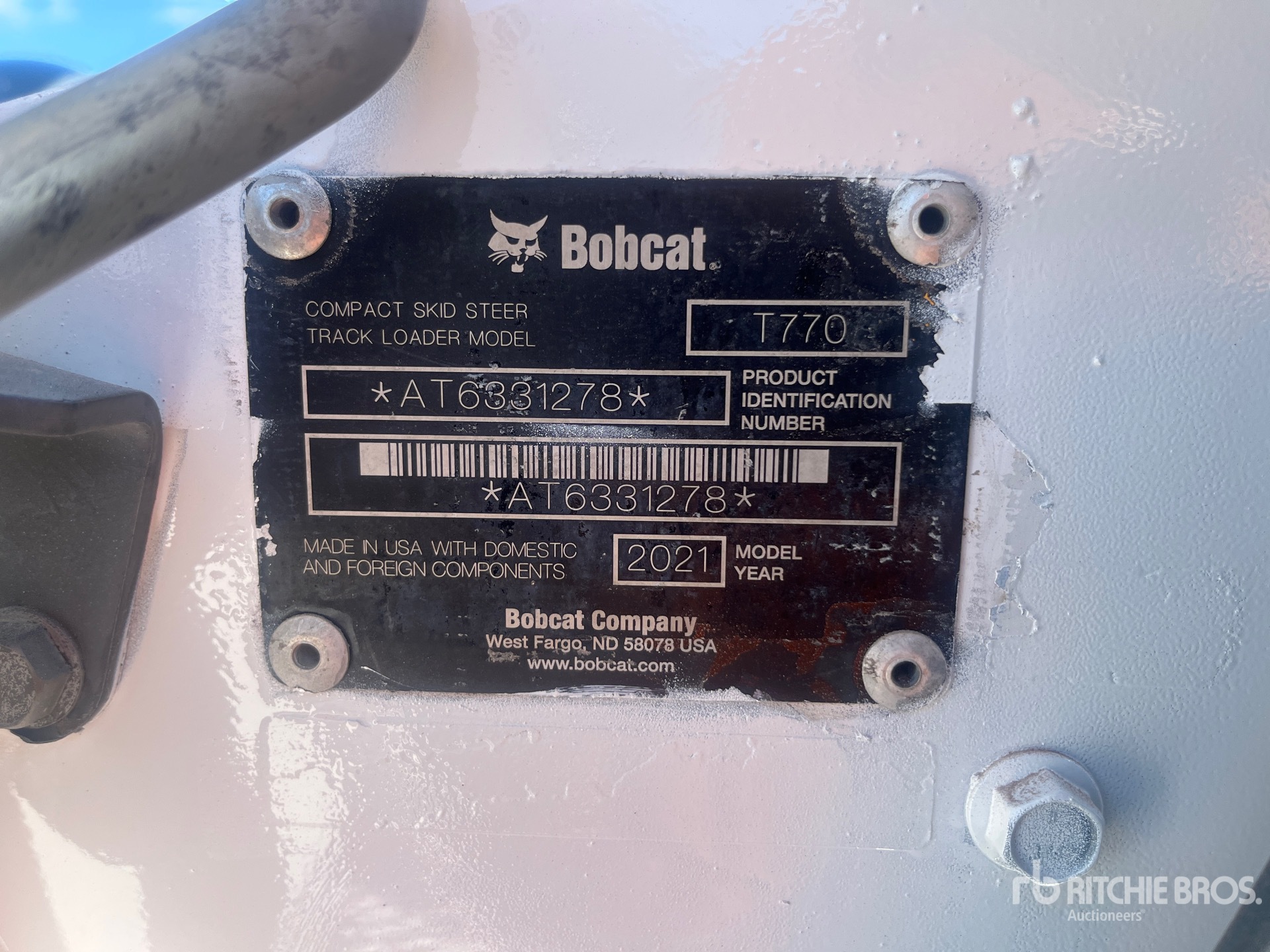 MINI CARGADOR SOBRE ORUGAS 2021 COMPAC T770
