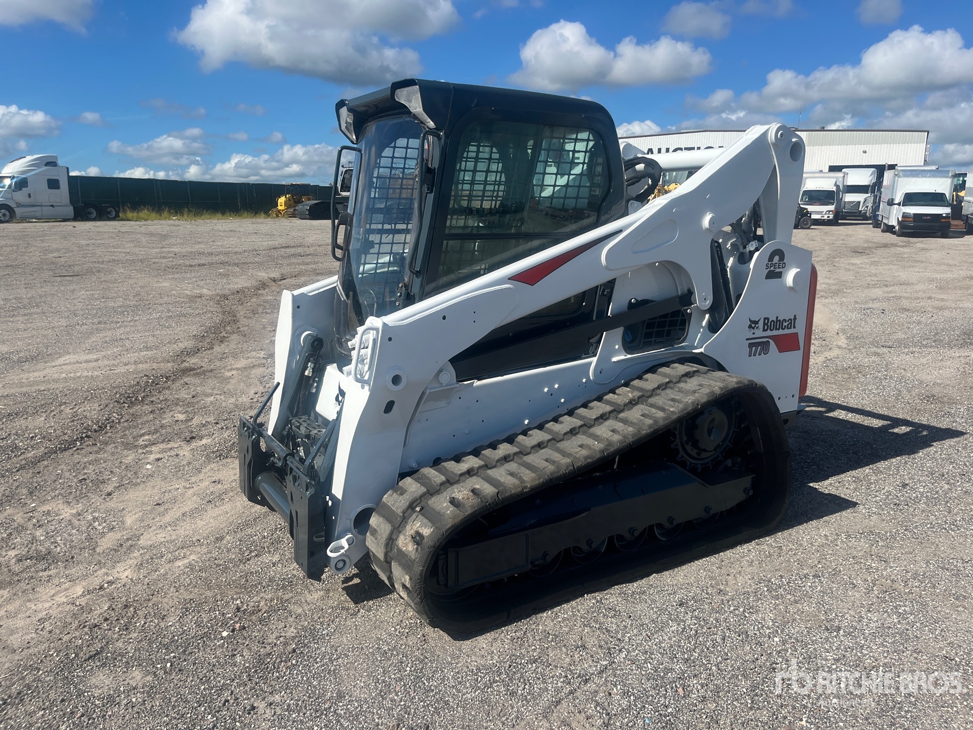 MINI CARGADOR SOBRE ORUGAS 2022 COMPAC T770