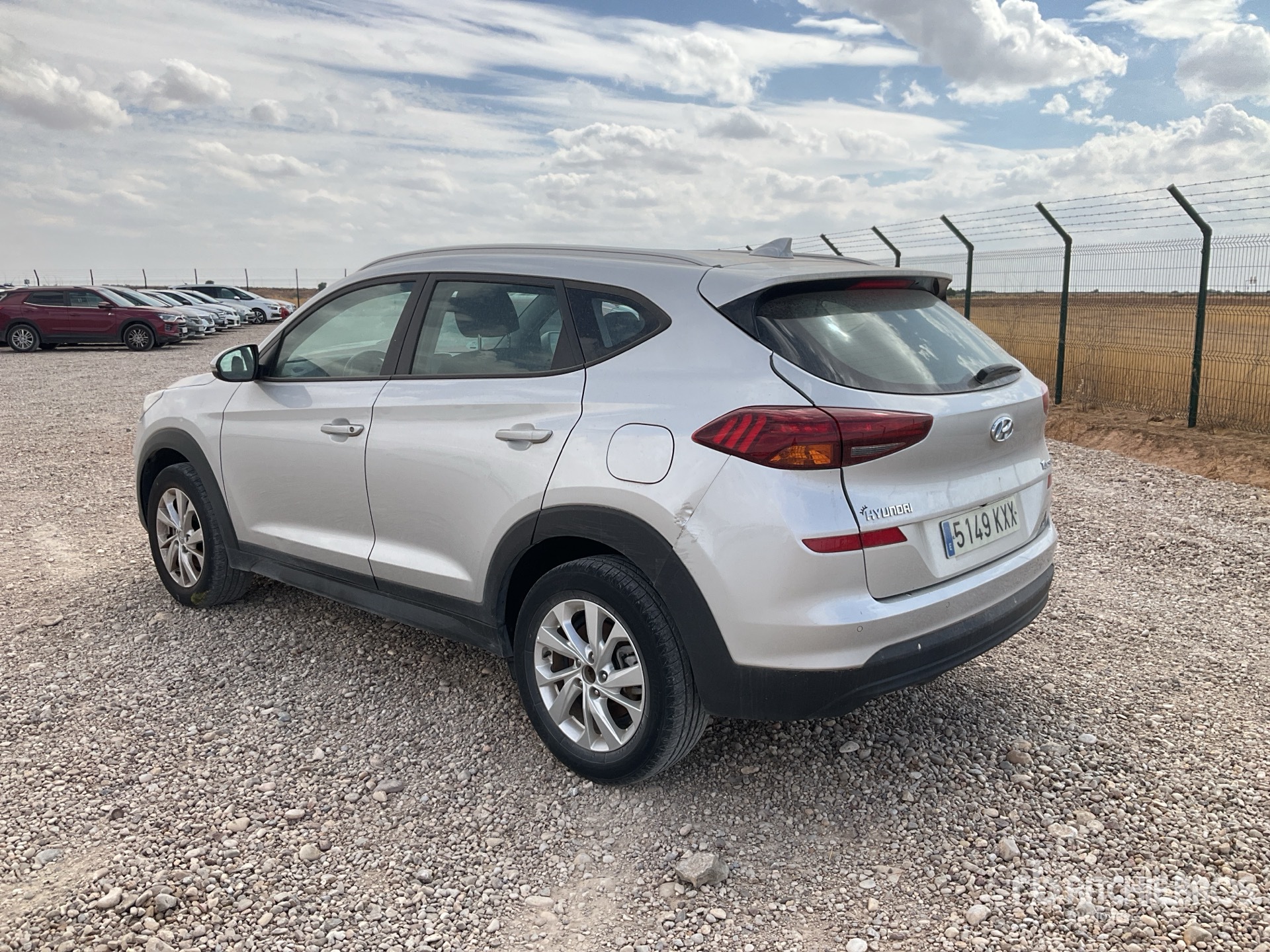 General Appearance with Picture, Left Rear Corner