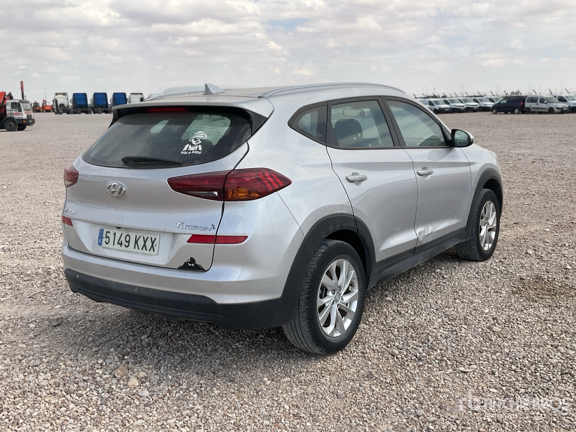 General Appearance with Picture, Right Rear Corner