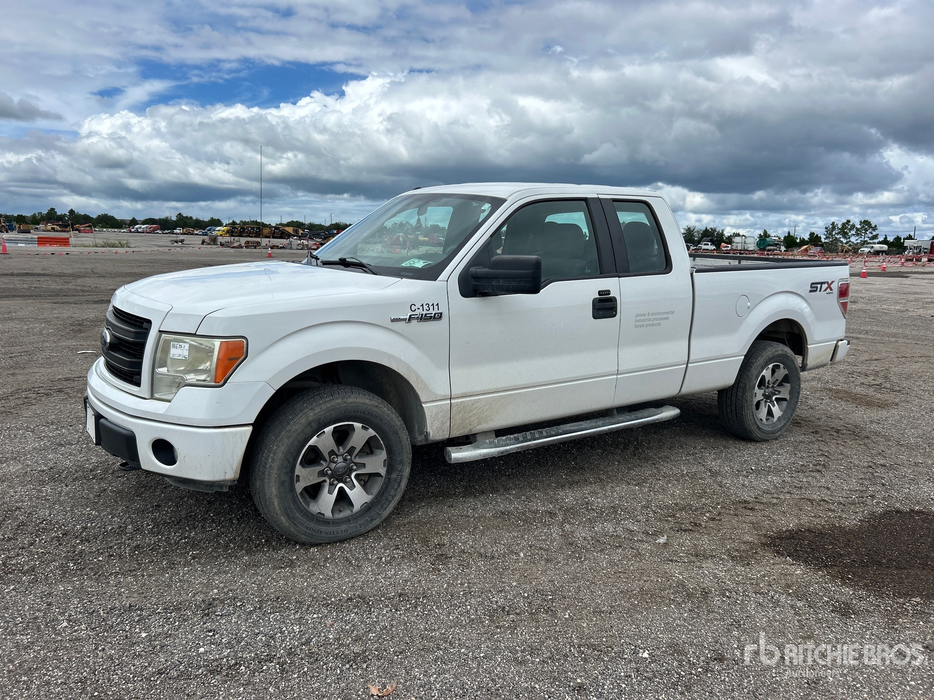 General Appearance with Featured Photo