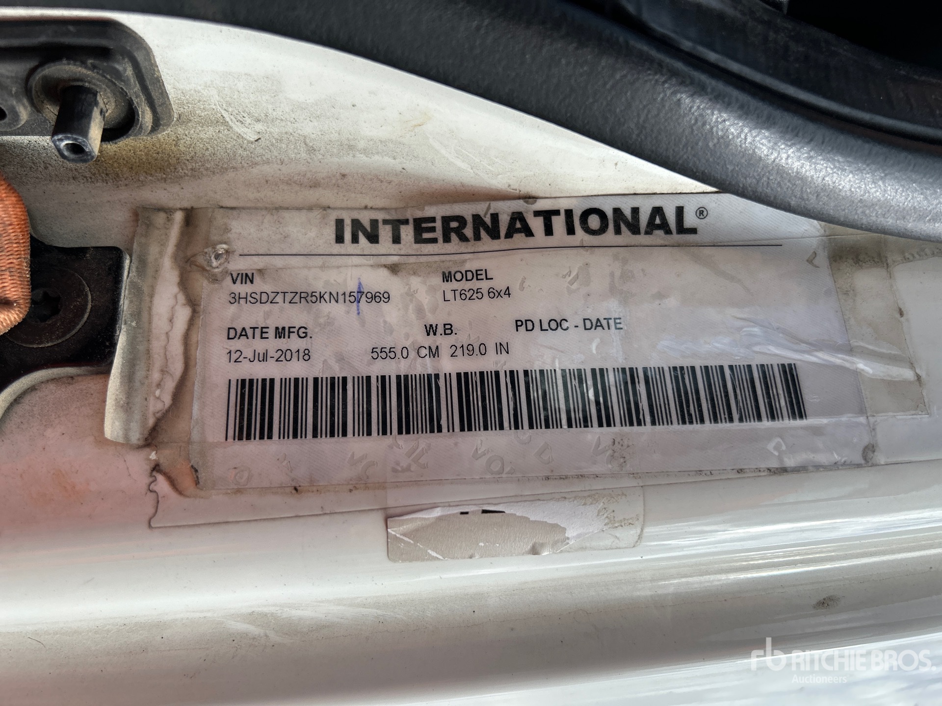 General Appearance with Seriennummer / FIN