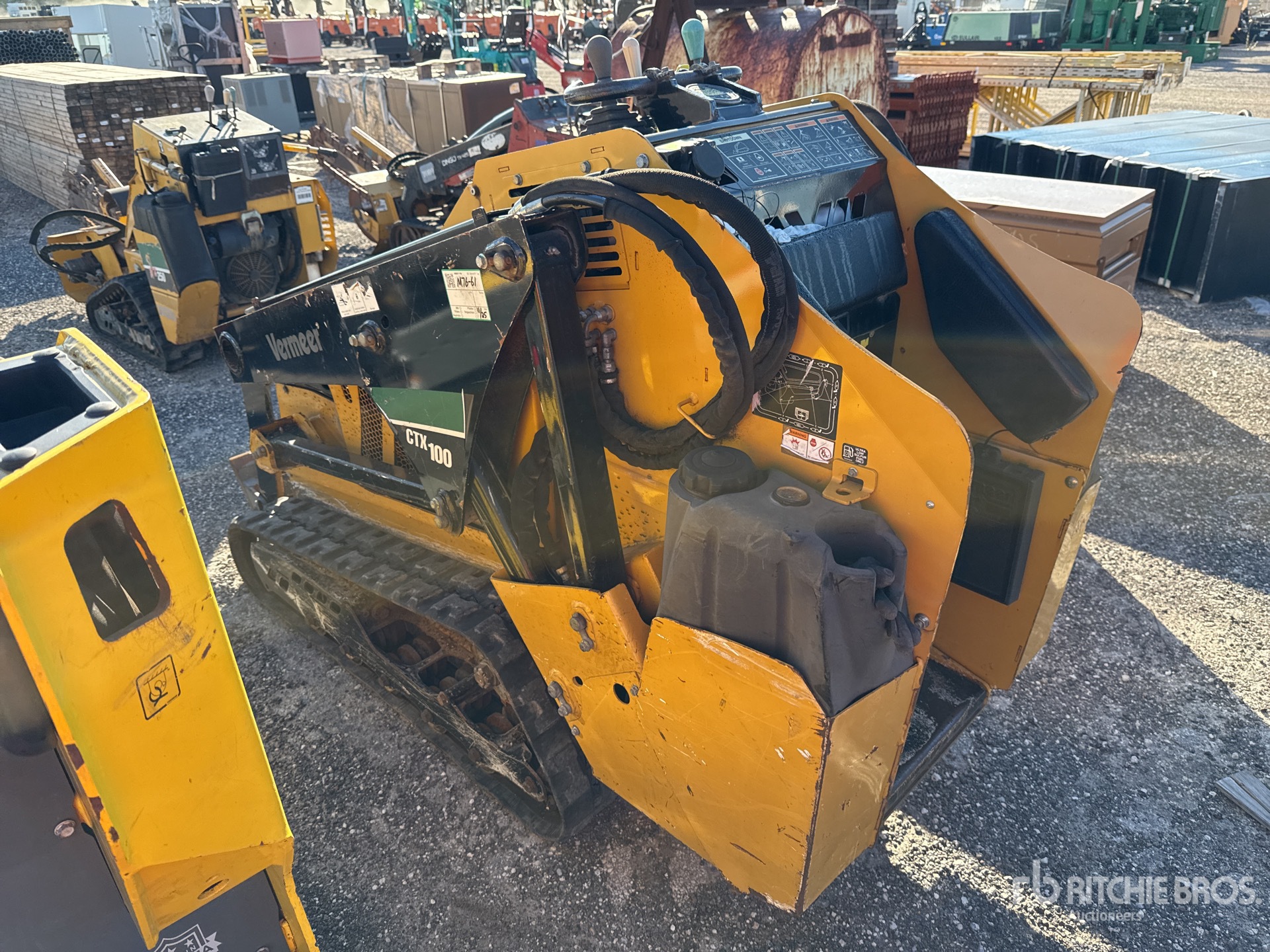 General Appearance with Zdjęcie, lewy dolny róg