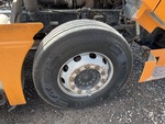 4 Underbody - Truck with 