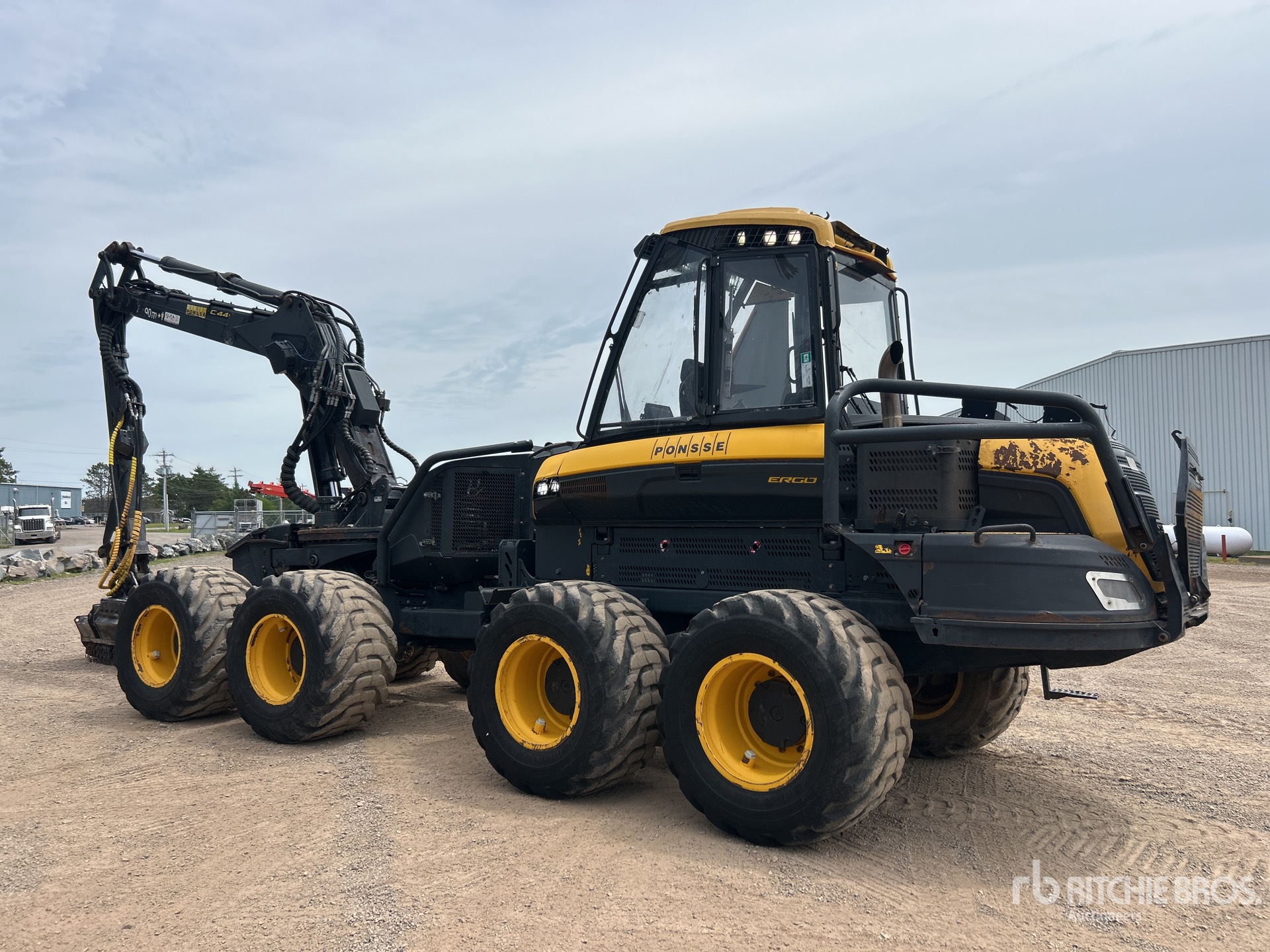 General Appearance with Picture, Right Rear Corner