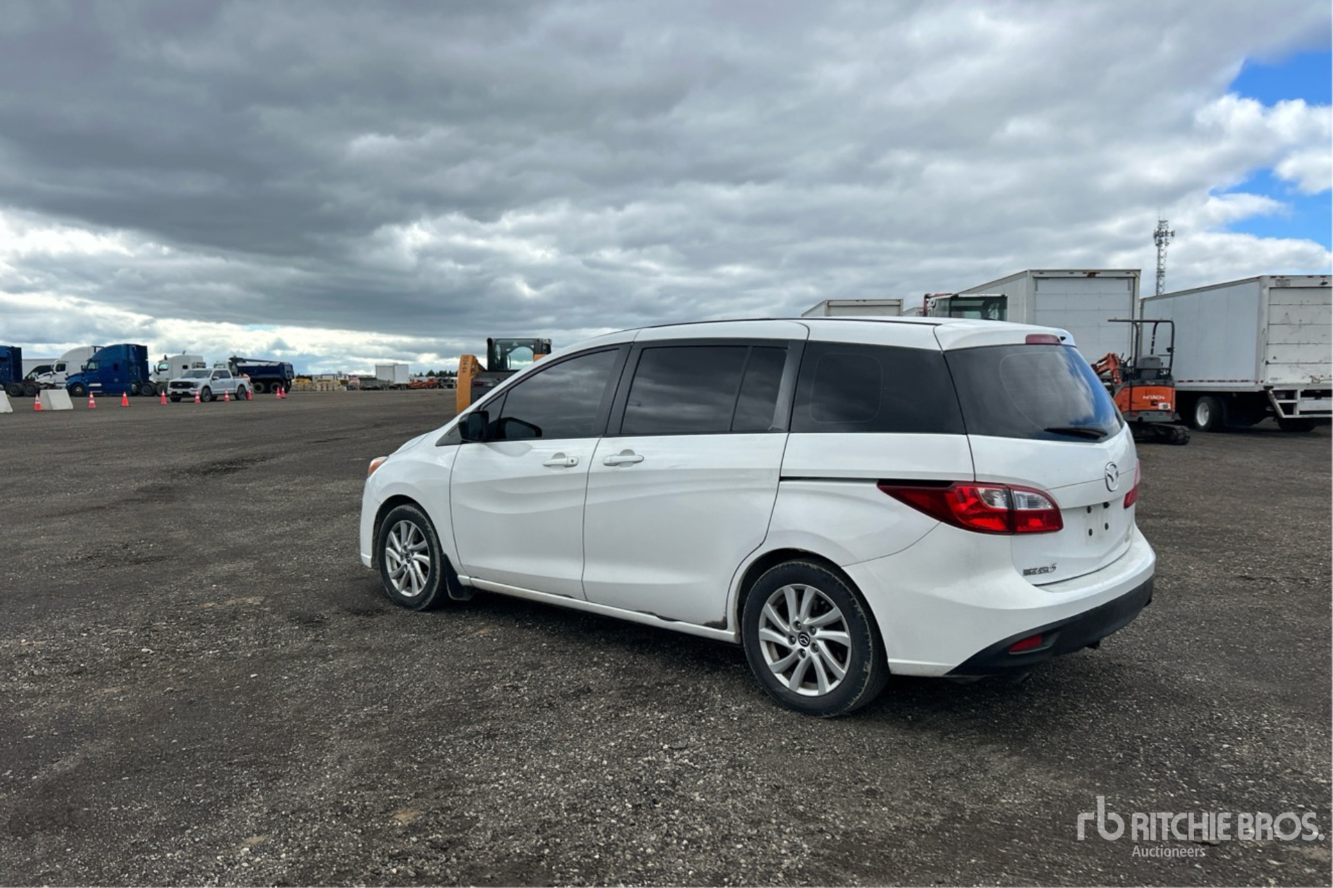 General Appearance with Picture, Left Rear Corner