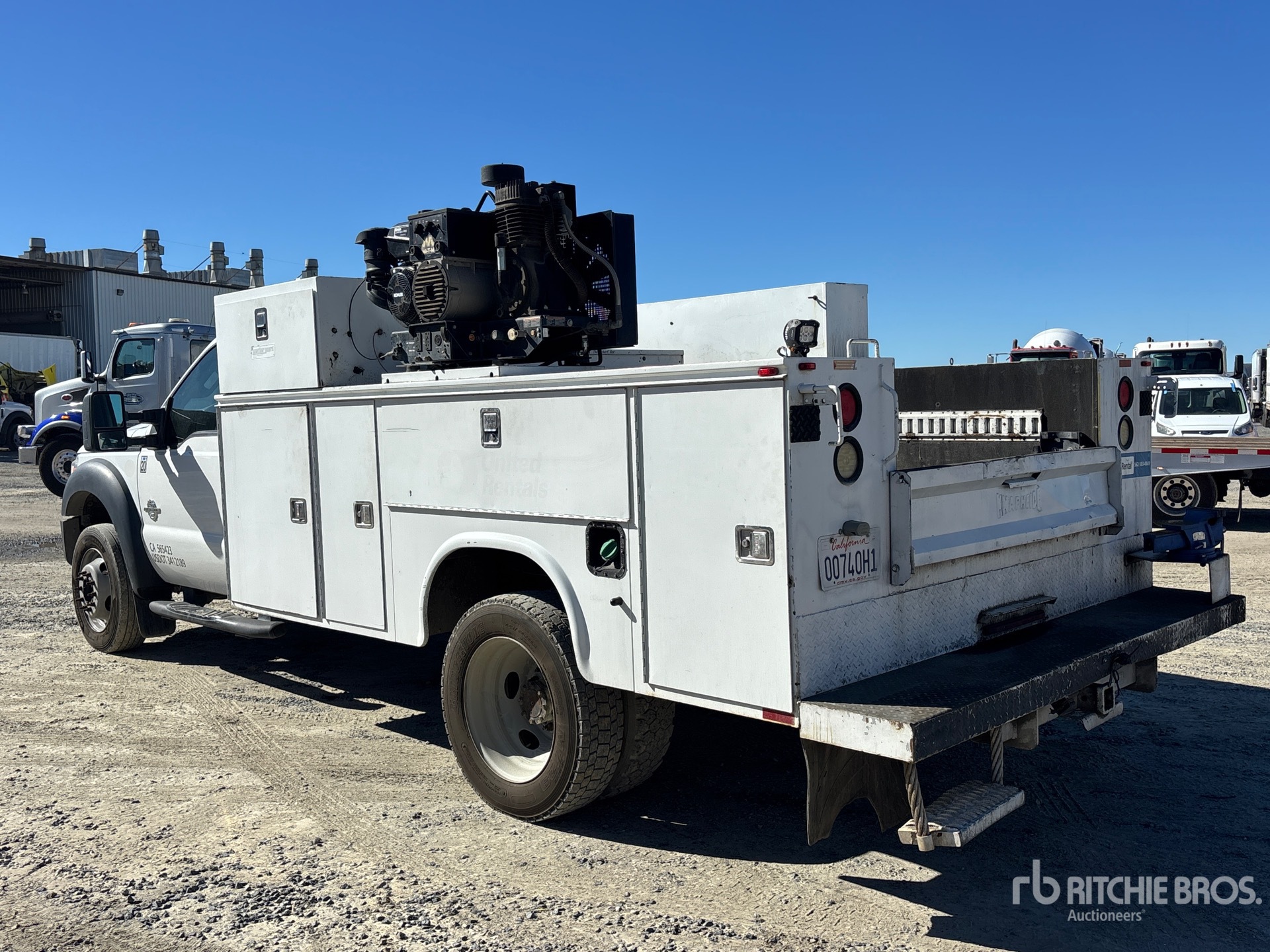 General Appearance with Picture, Left Rear Corner