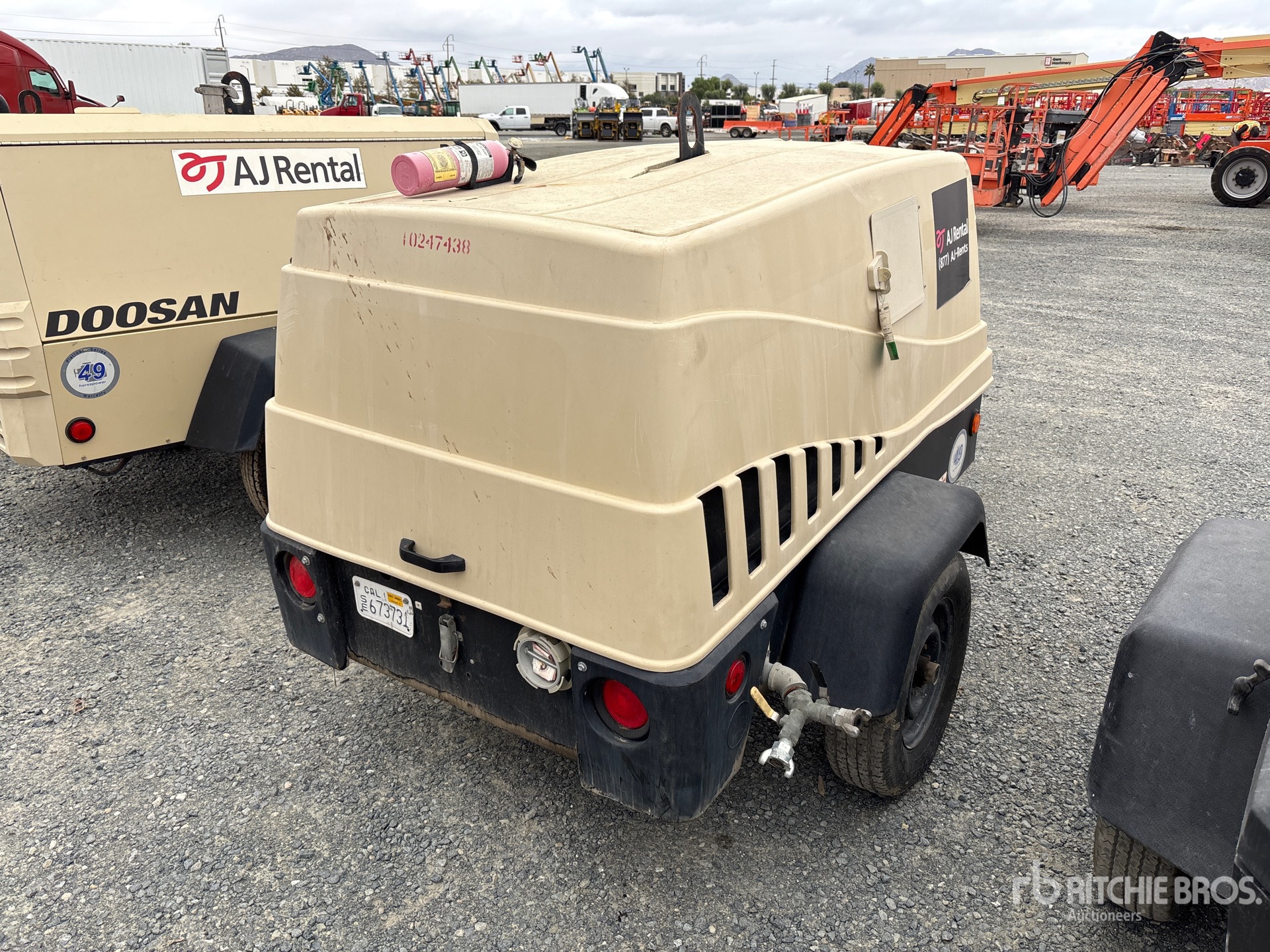 General Appearance with Picture, Right Rear Corner