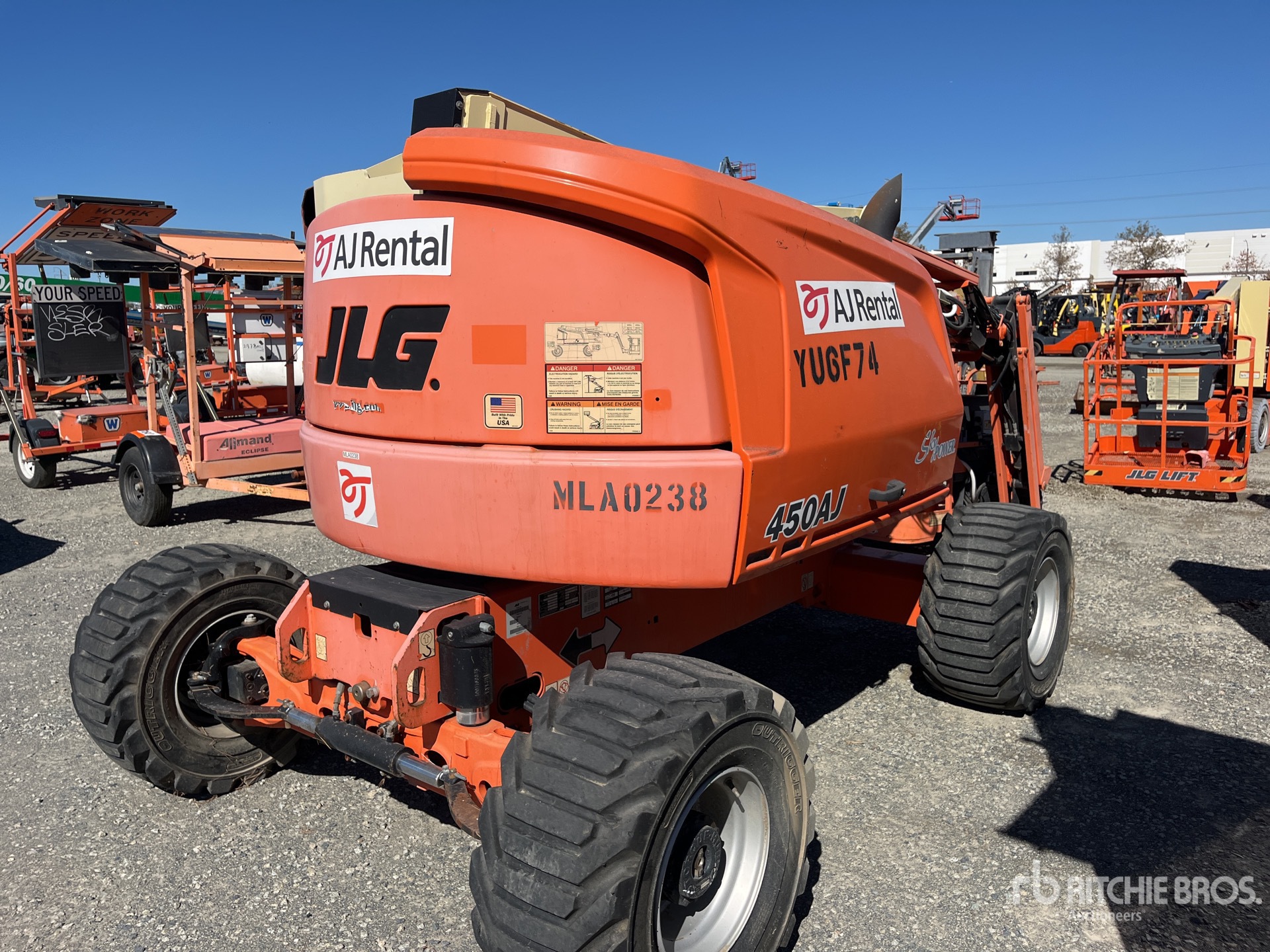 General Appearance with Picture, Right Rear Corner